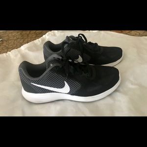 Nike Revolutions